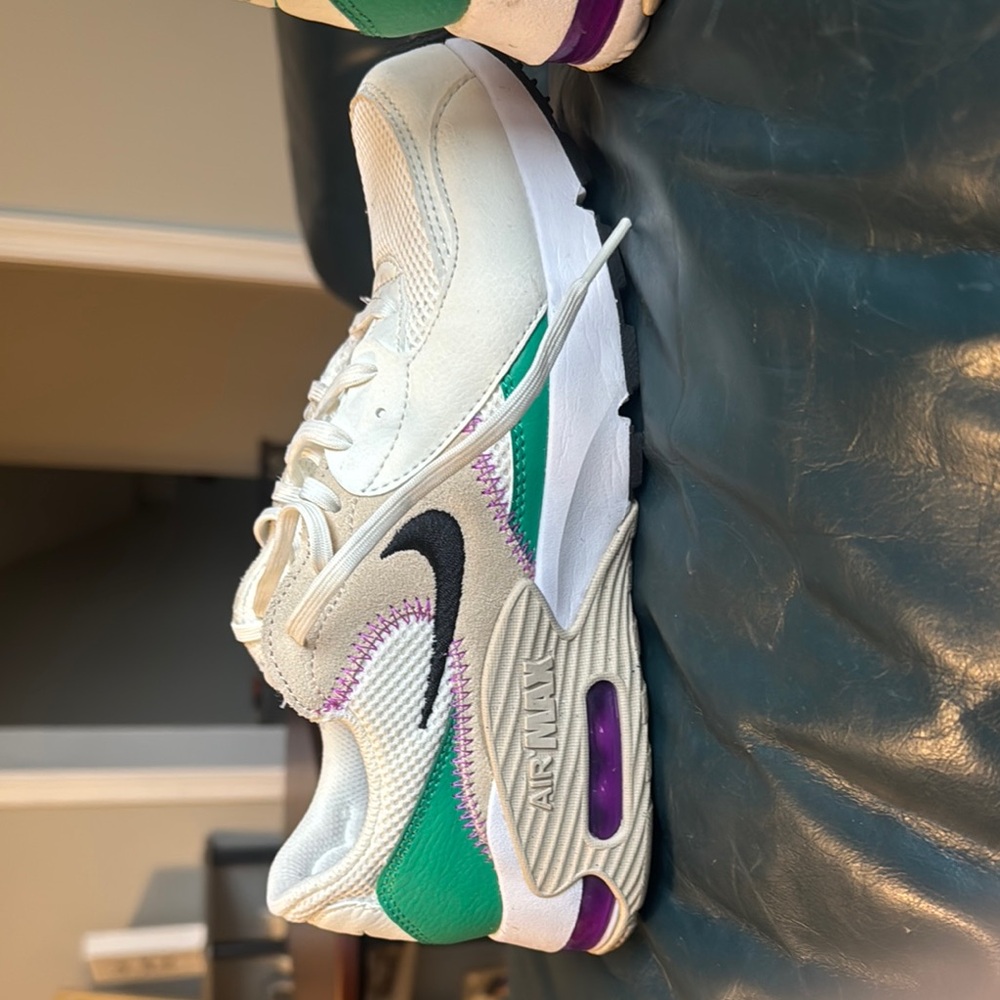 Nike Women's Air Max White and Green Sneakers
